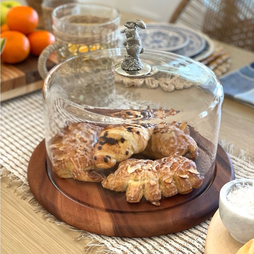 Easter cake plate